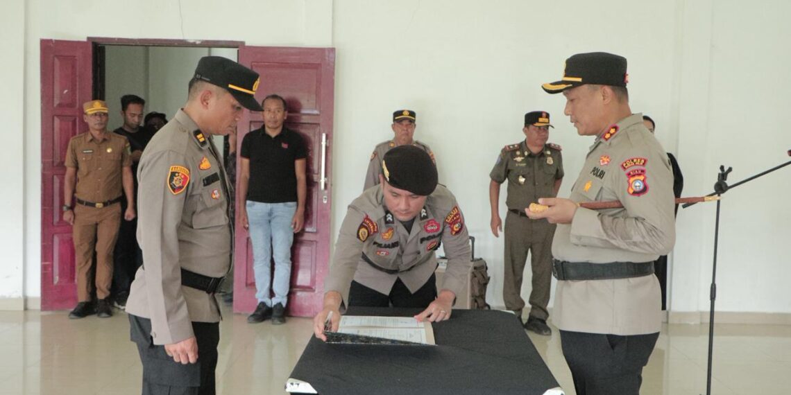 Komitmen Polda Riau ; kapolres Rohil lantik Kapolsek baru langkah preventif dan membentuk Desa Bersinar (Bersih dari Narkoba) Panipahan sebagai pilot project.